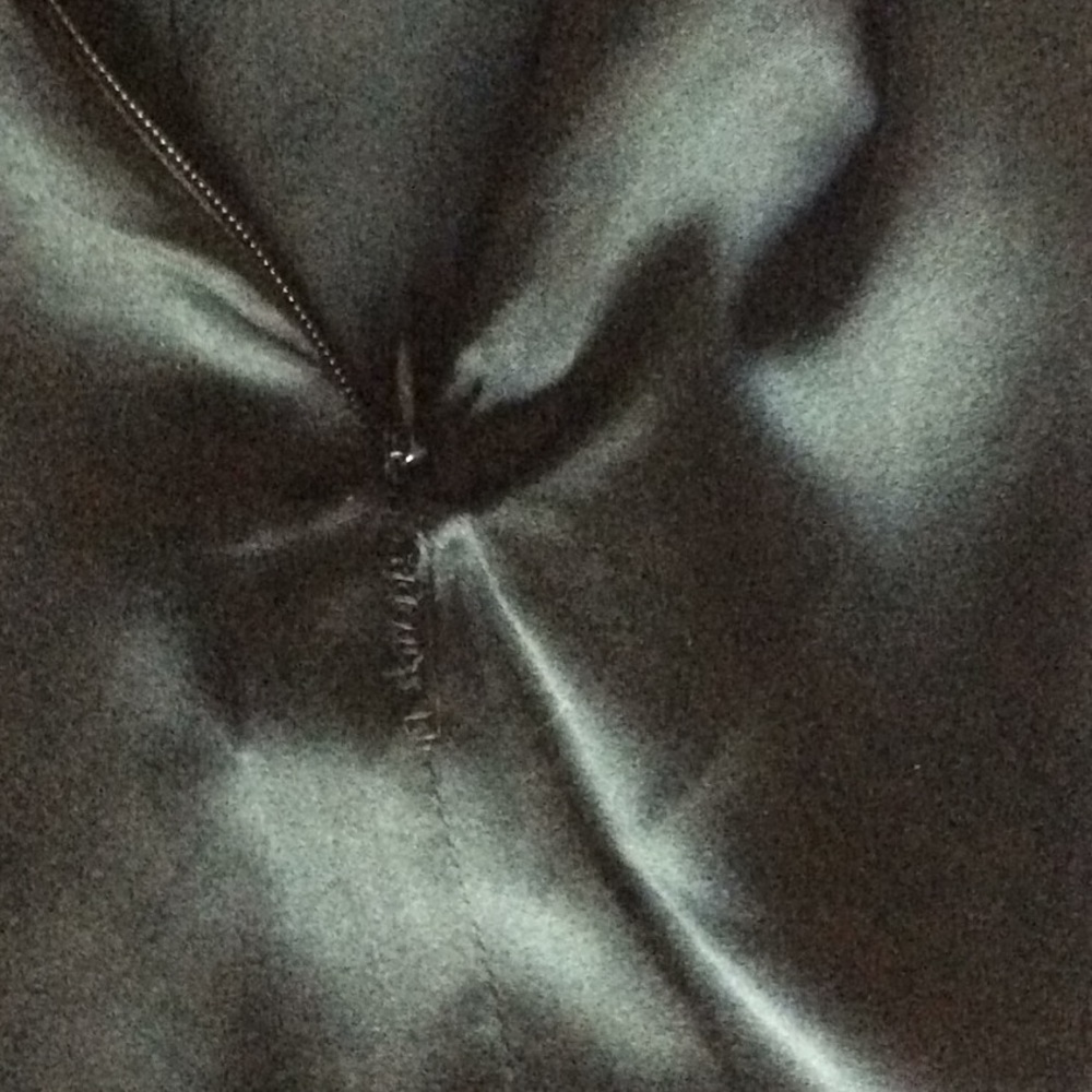 BCBG Maxazria silk top S - Picture 8 of 8